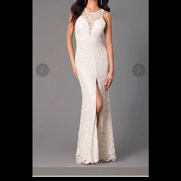 PromGirl Dresses & Skirts - Long Lace Sleeveless Dress with Slit size L beige